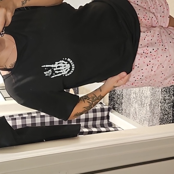 Motherhood tee - Picture 3 of 4